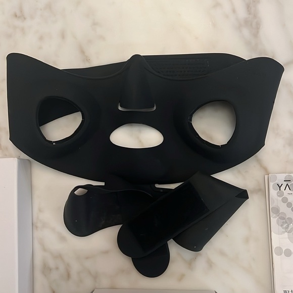 YA-MAN Medi Lift beauty device EP-14BB - Picture 8 of 10